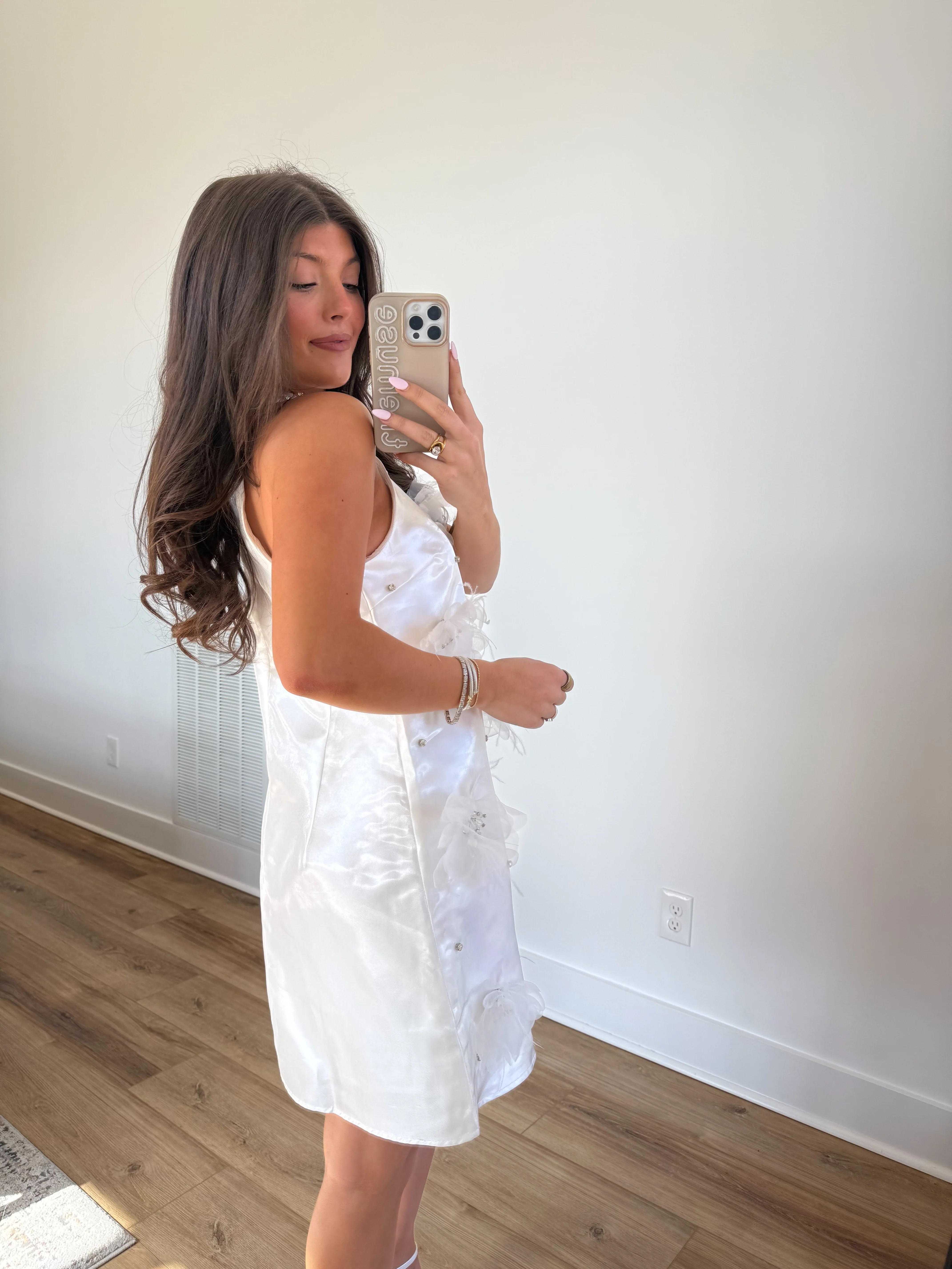 The Elegant Ivory Mini - Image 3