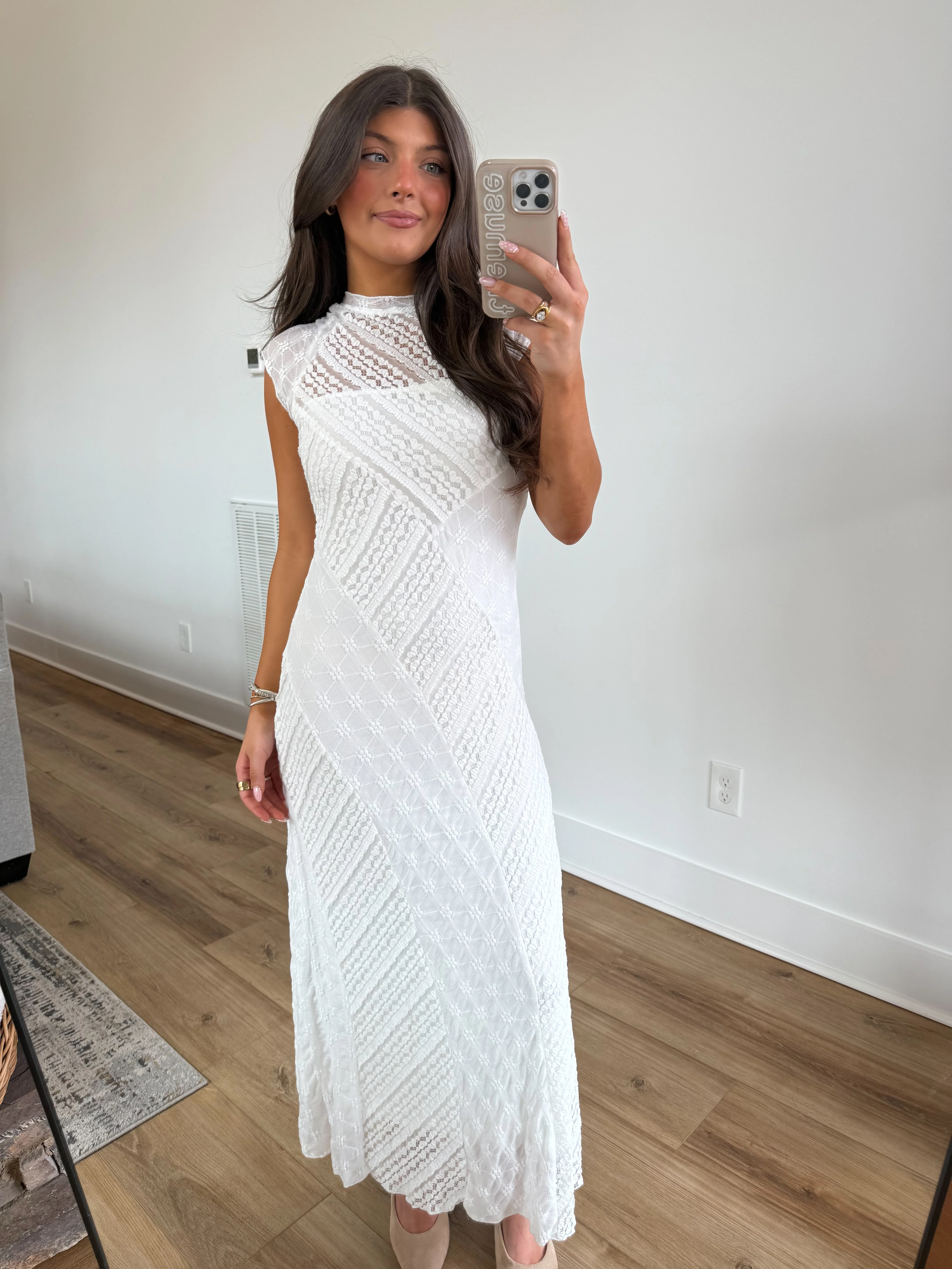 The Forevermore Lace Dress (PRE-ORDER (END OF APRIL)/ Restock) - Image 4