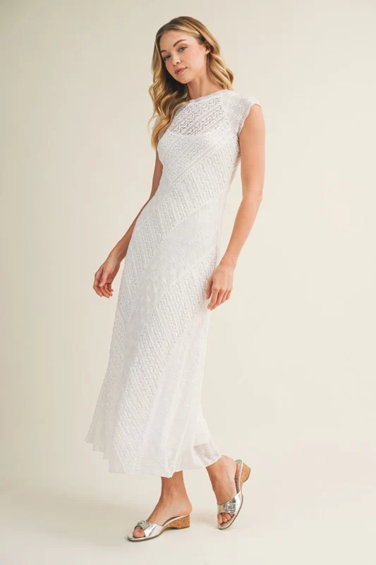The Forevermore Lace Dress (PRE-ORDER (END OF APRIL)/ Restock) - Image 9