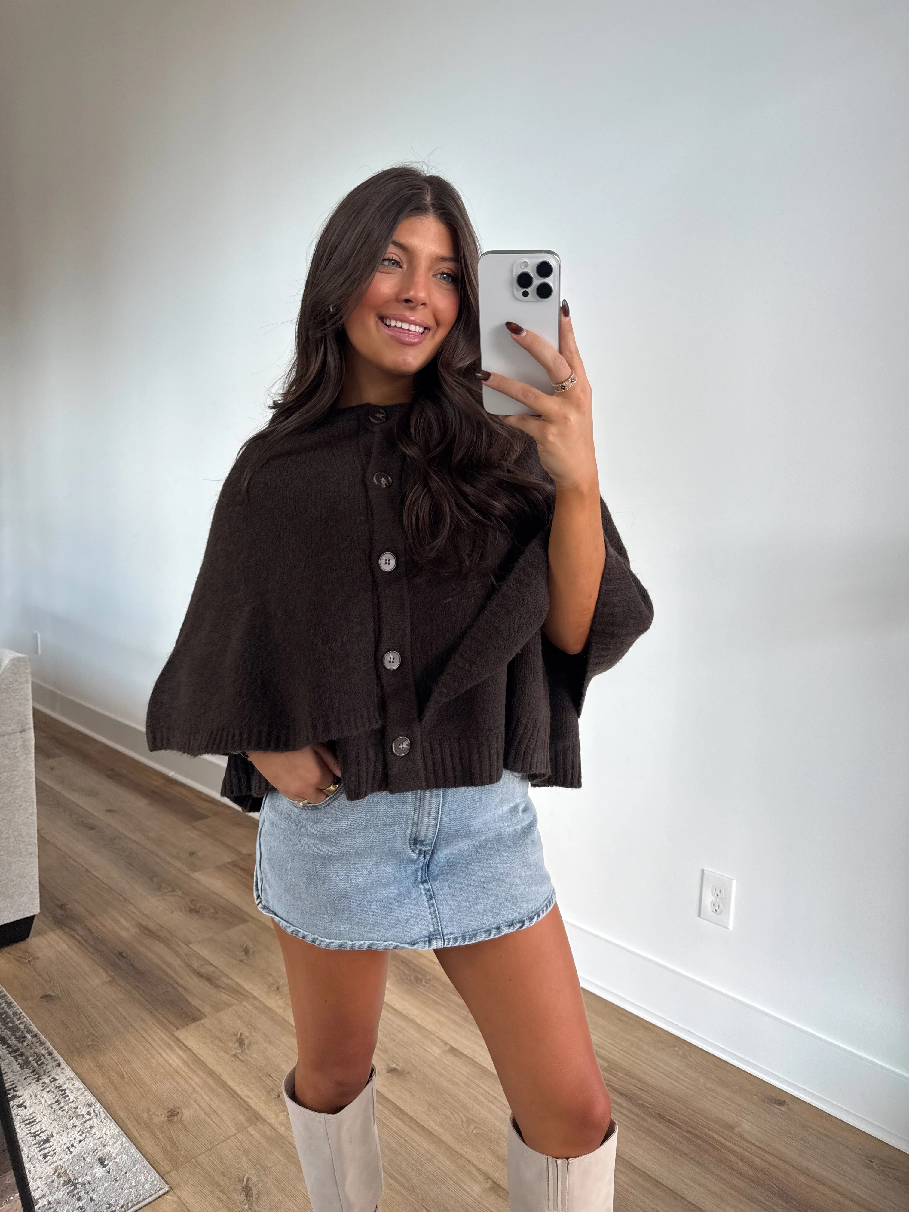 The Highland Cape Sweater (Brown) - Image 2