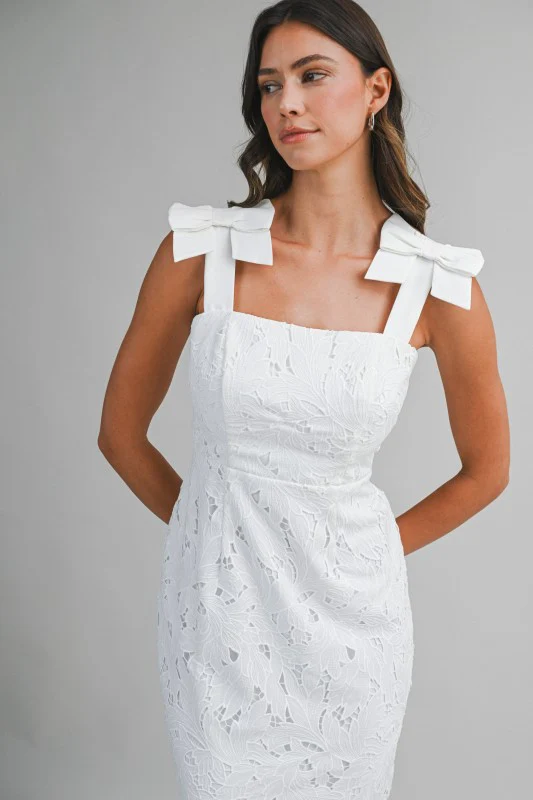 The Keepsake Lace Midi - Image 9
