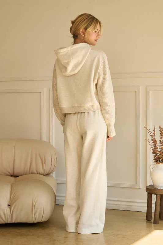 The Lounge Luxe Set - Image 9