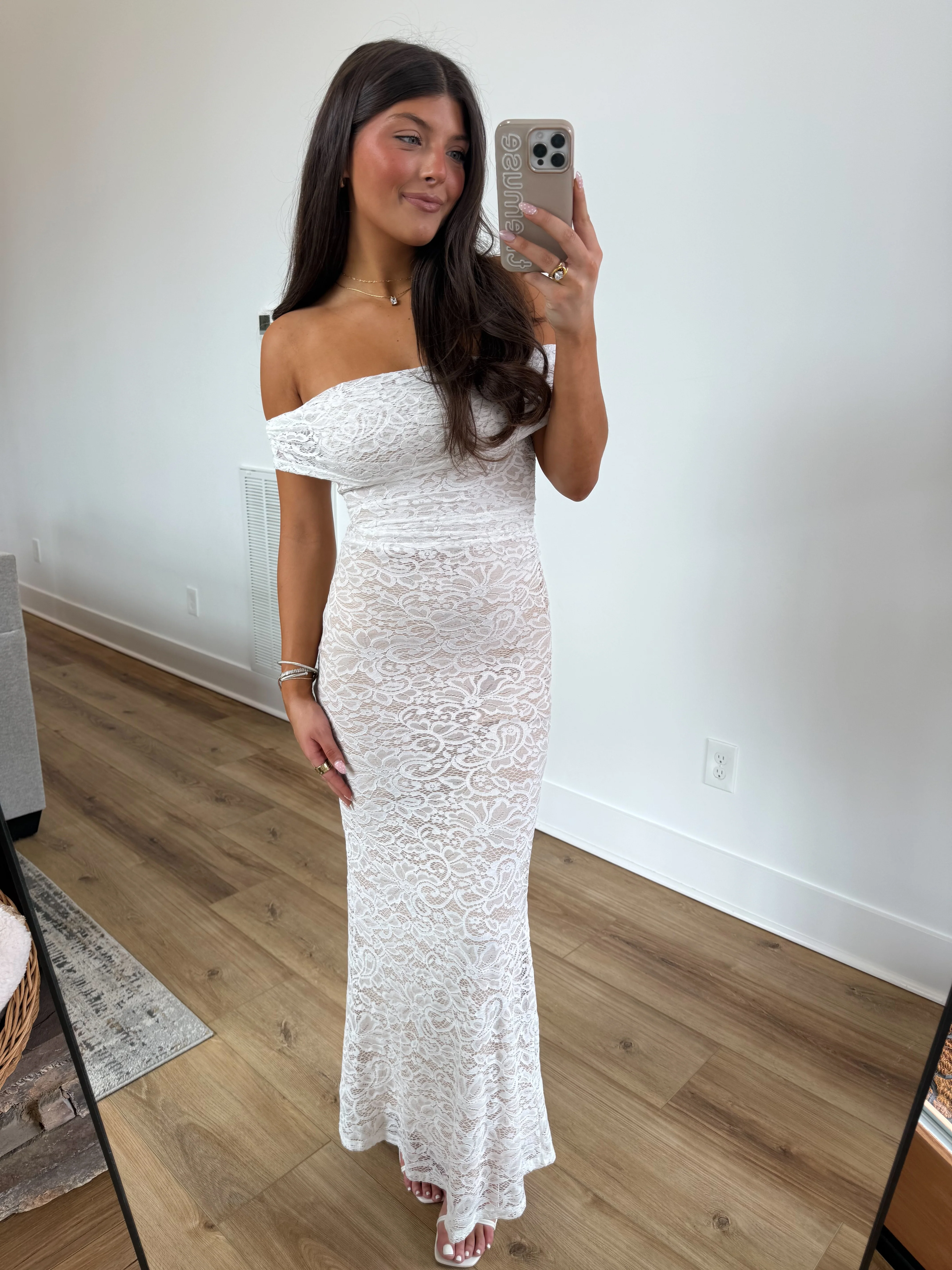 The Mrs. Statement Gown - Image 3