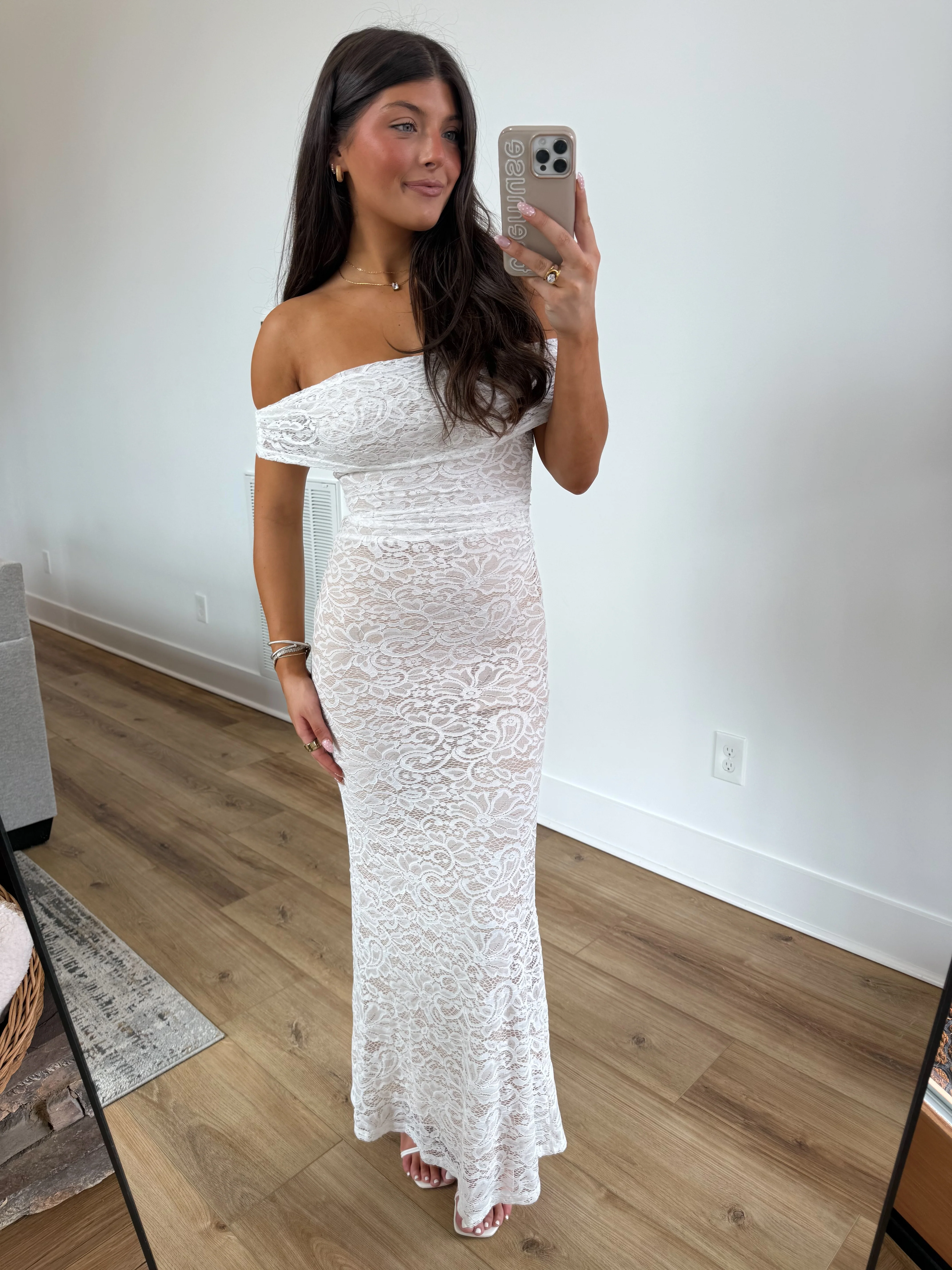 The Mrs. Statement Gown - Image 6