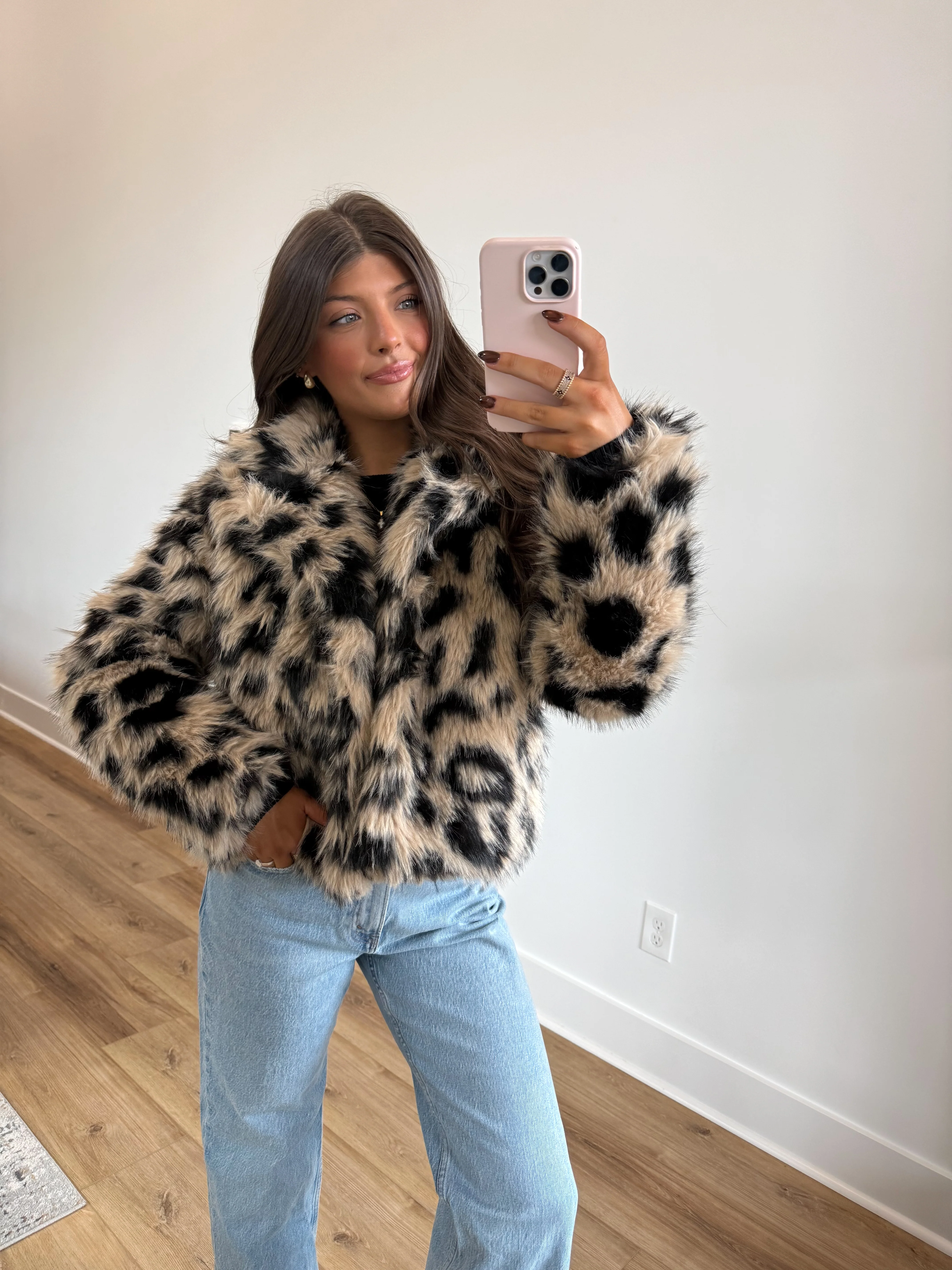 The Nightfall Fur Coat - Image 4