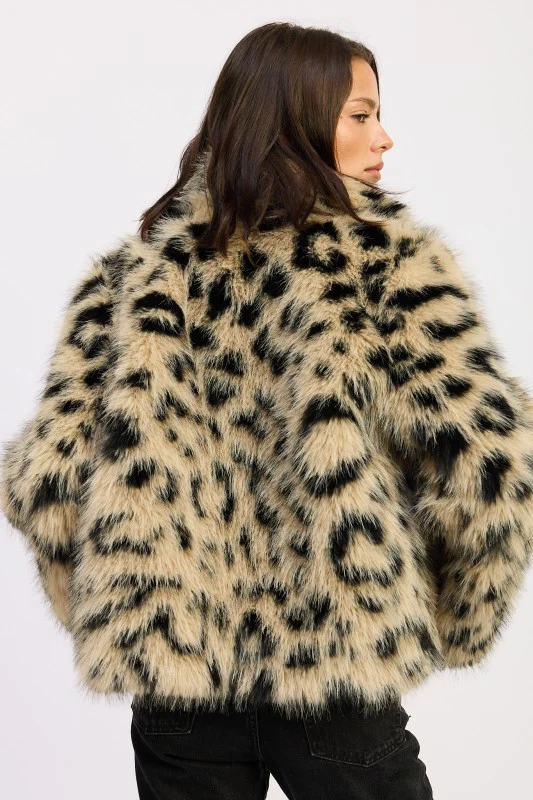 The Nightfall Fur Coat - Image 8
