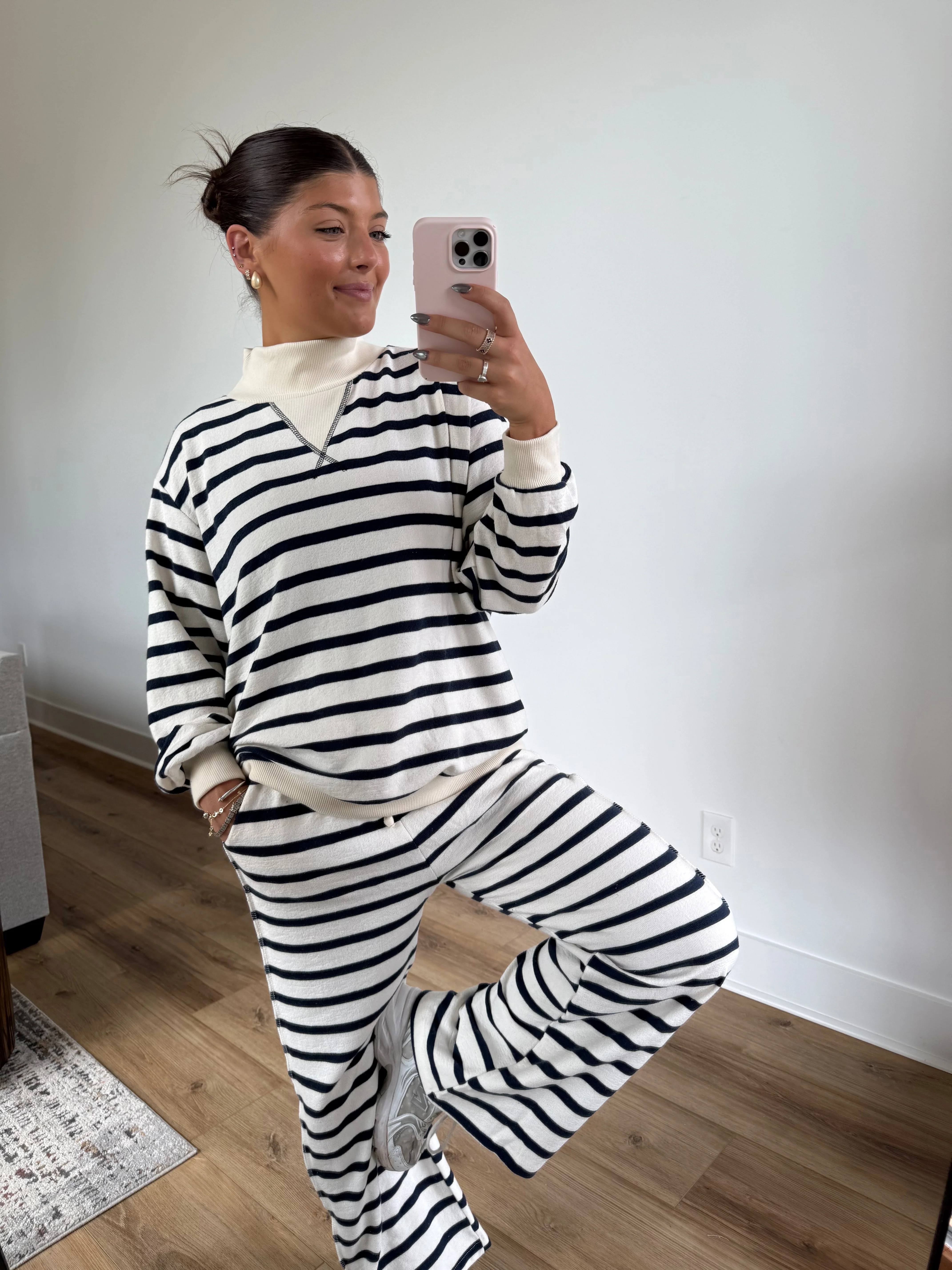 The Raw Edge Lounge Set (Restock) - Image 2