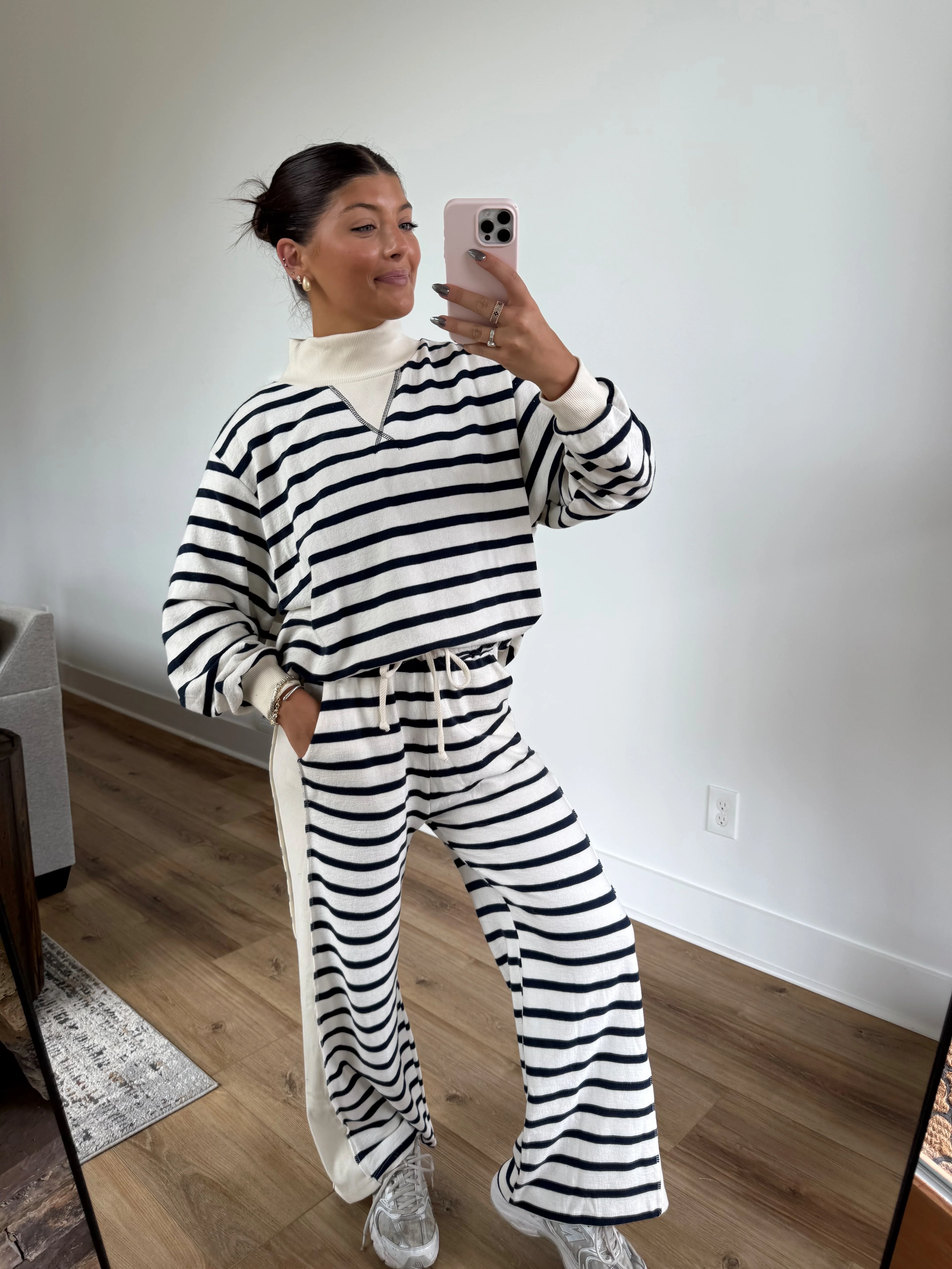 The Raw Edge Lounge Set (Restock) - Image 9