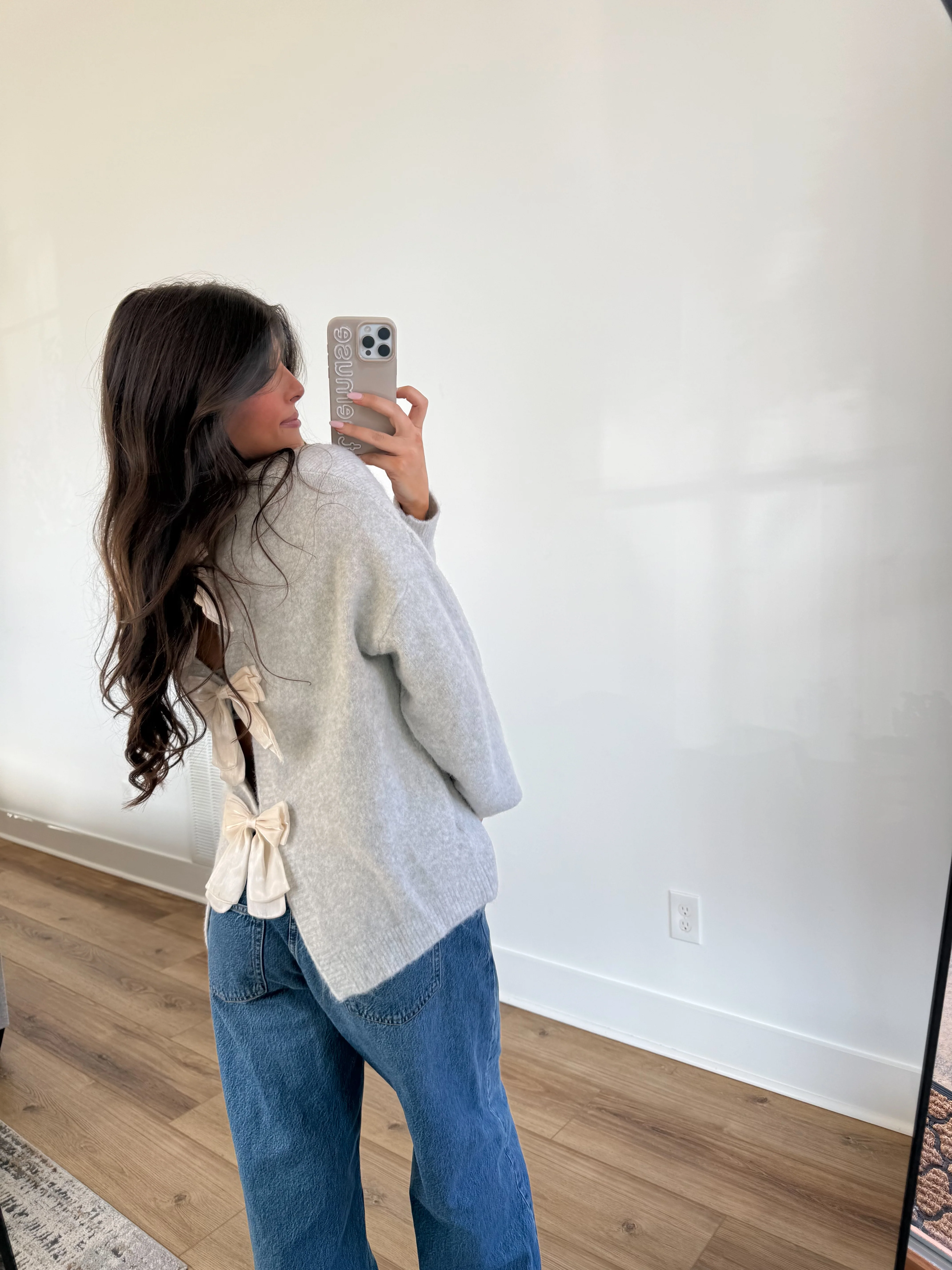 The Snowfall Bow Sweater (Grey) - Image 2
