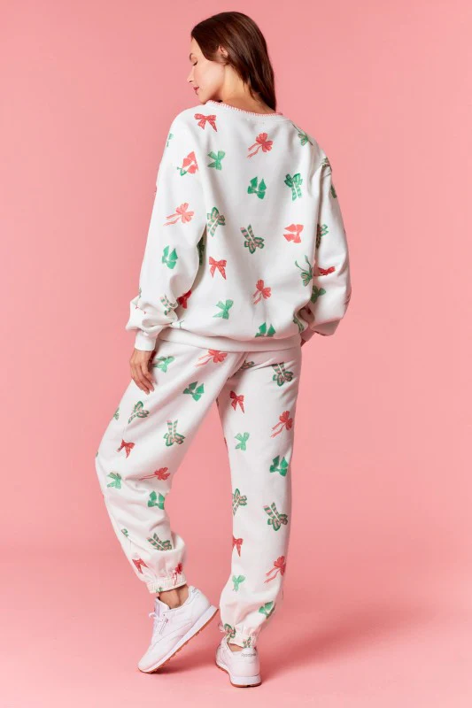 The Tied With a Bow Set - Image 10