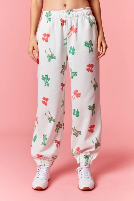 The Tied With a Bow Set - Image 9