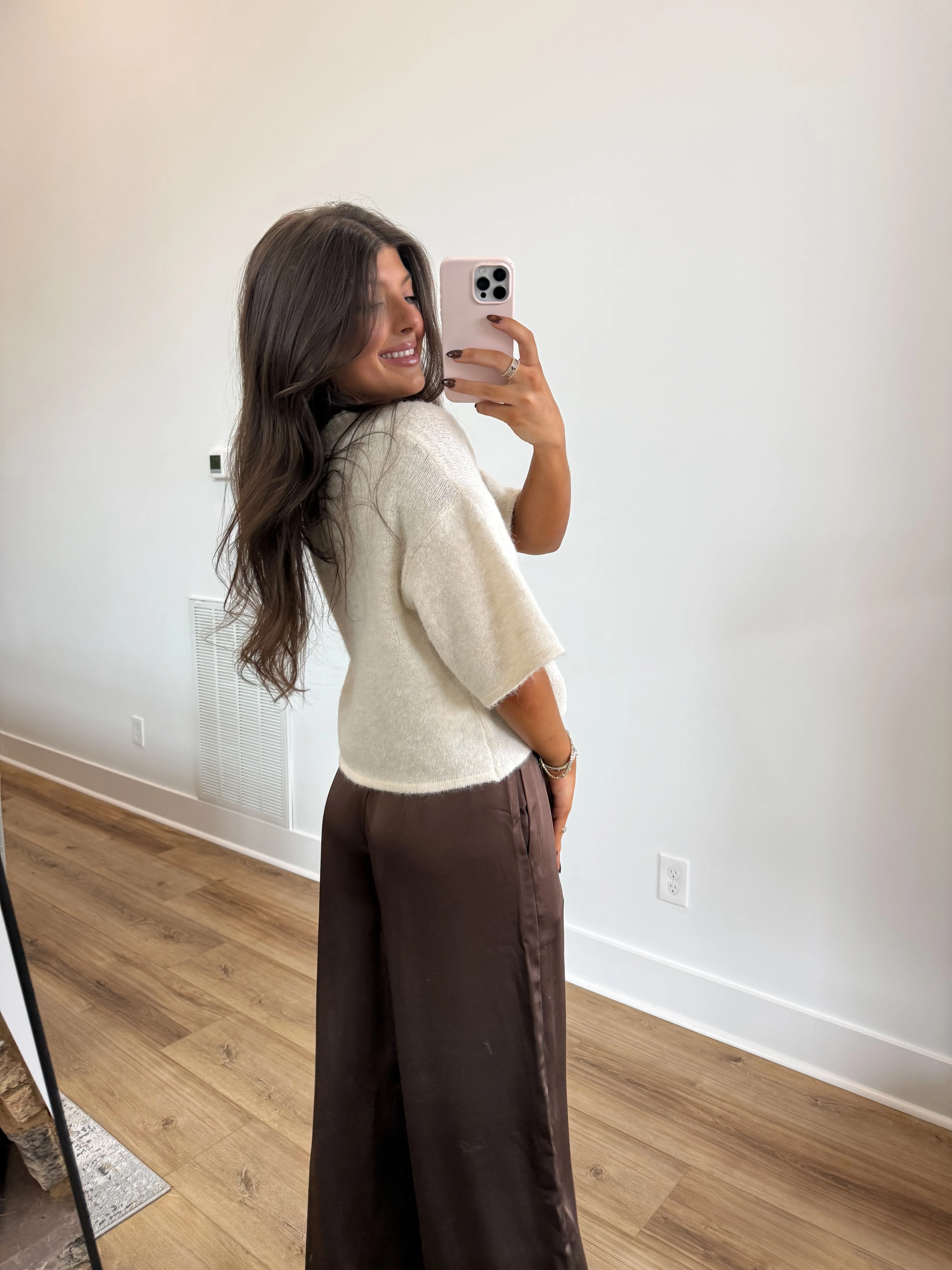 The Vanilla Knit - Image 2