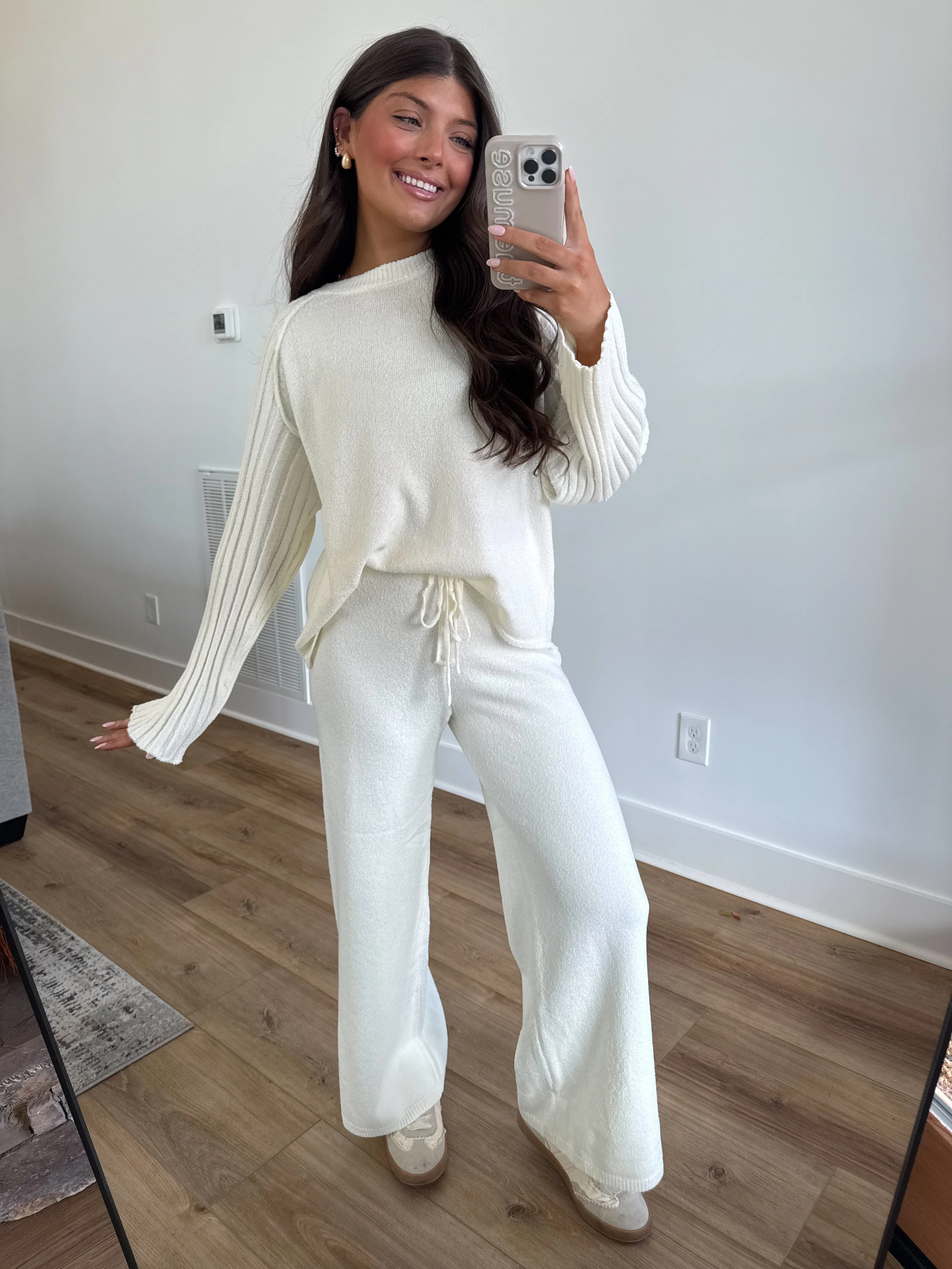 Vanilla Cozy Set - Image 4