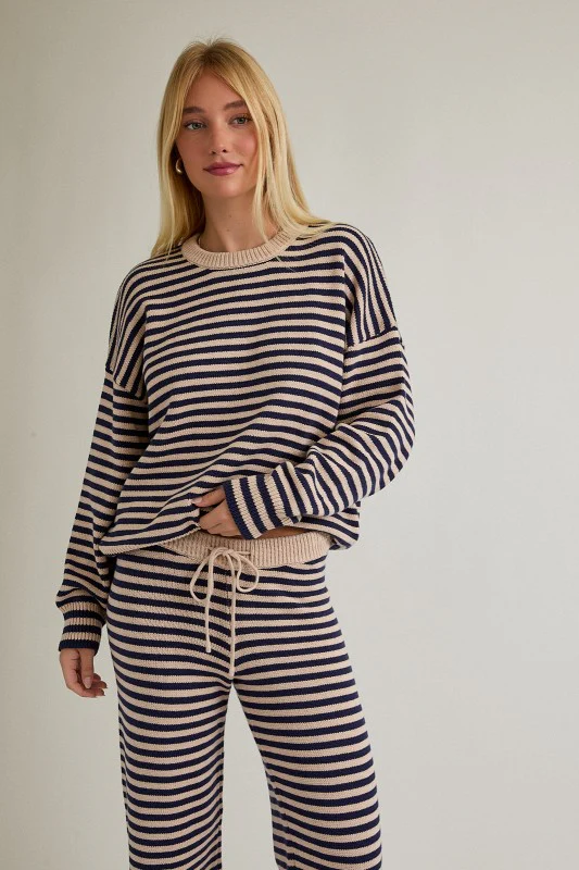 Winter Stripe Lounge Set (Restock) - Image 12