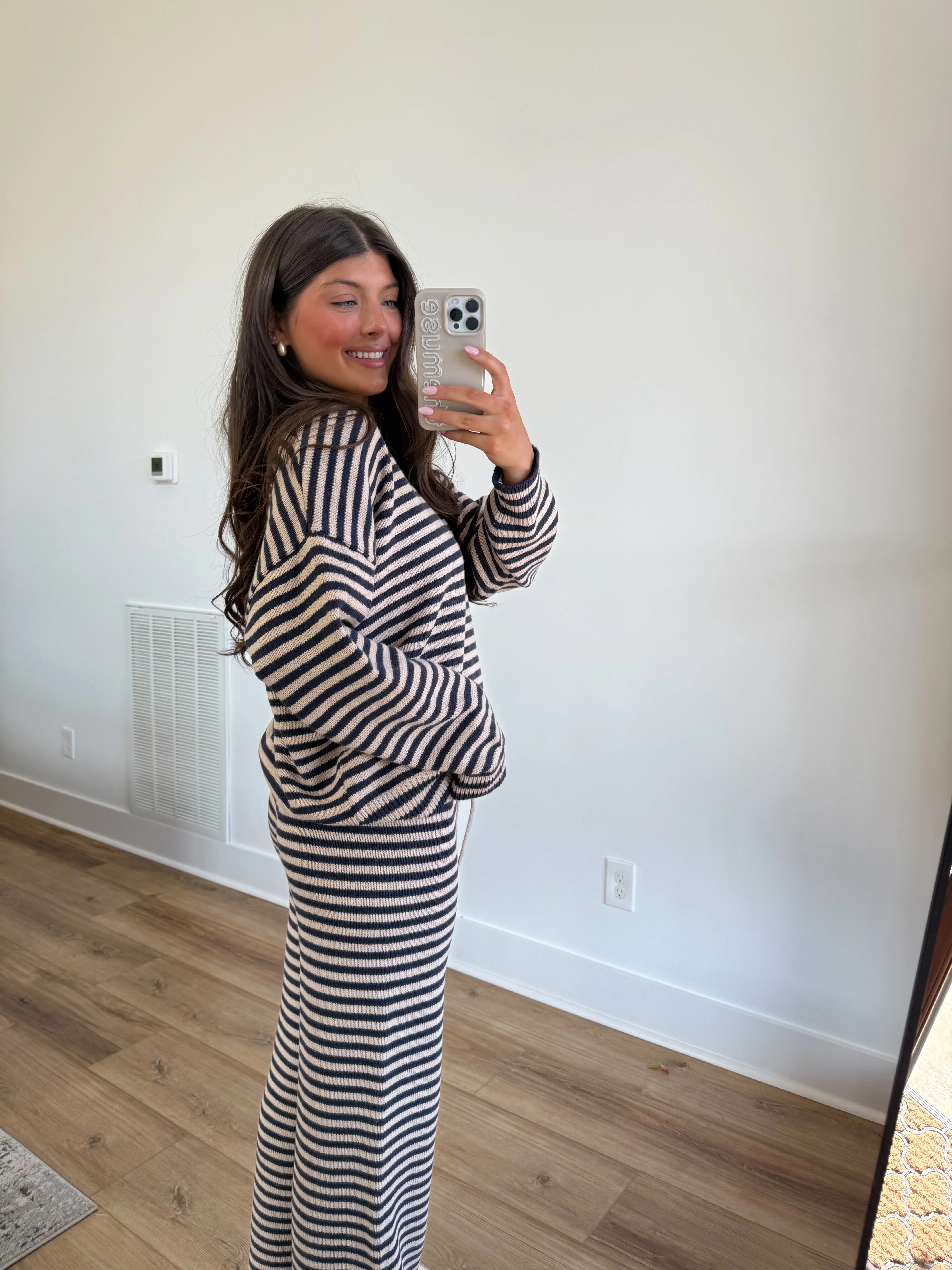 Winter Stripe Lounge Set (Restock) - Image 4