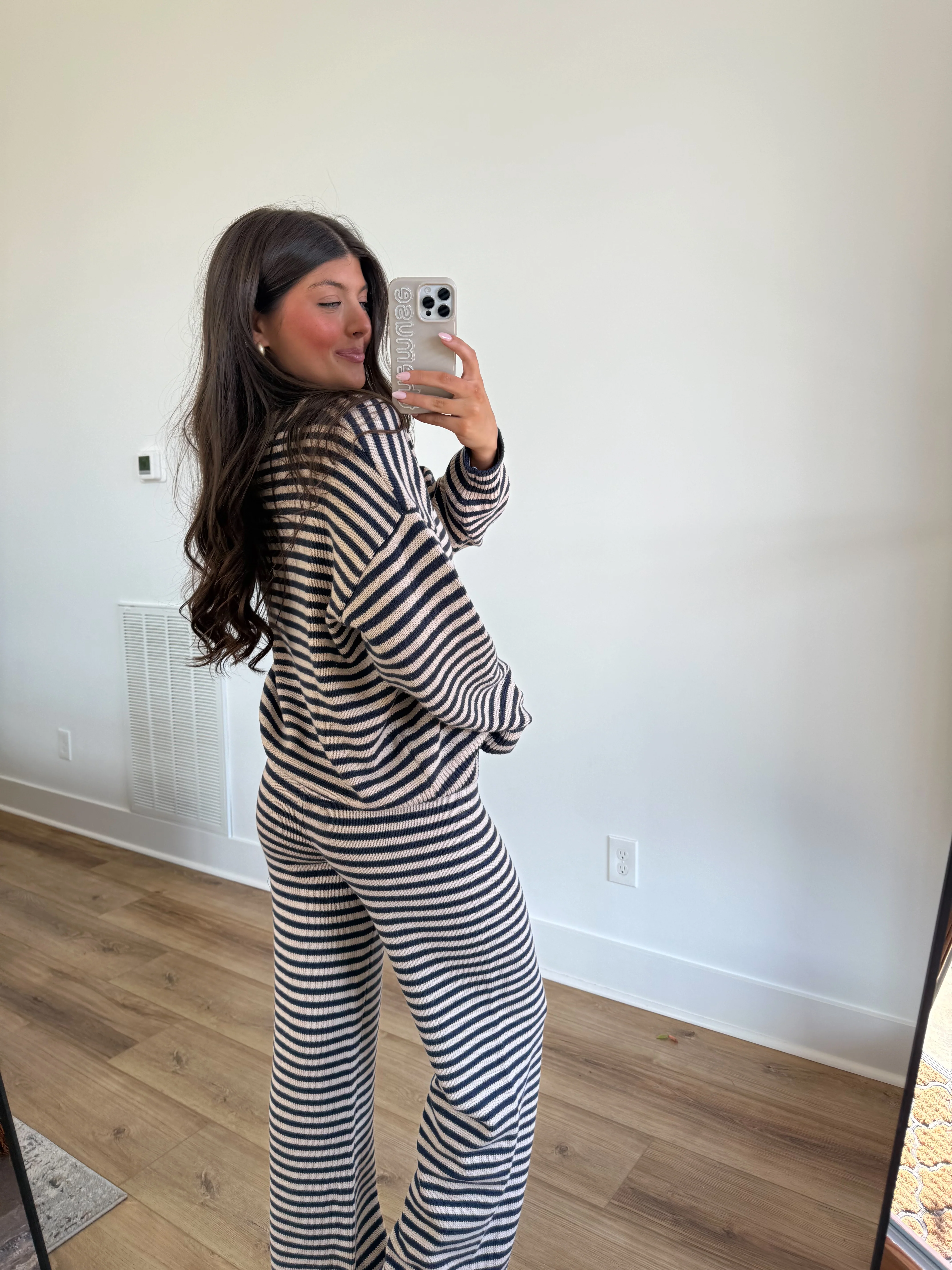 Winter Stripe Lounge Set (Restock) - Image 7