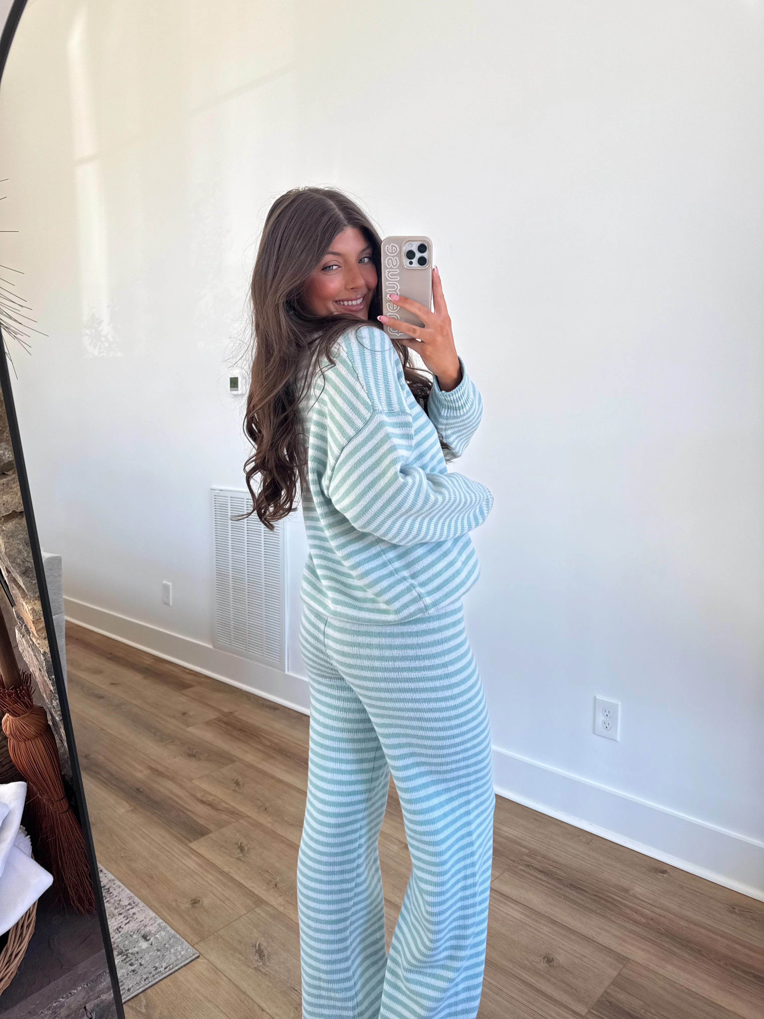 Winter Stripe Lounge Set (Blueberry) (Restock) - Image 7