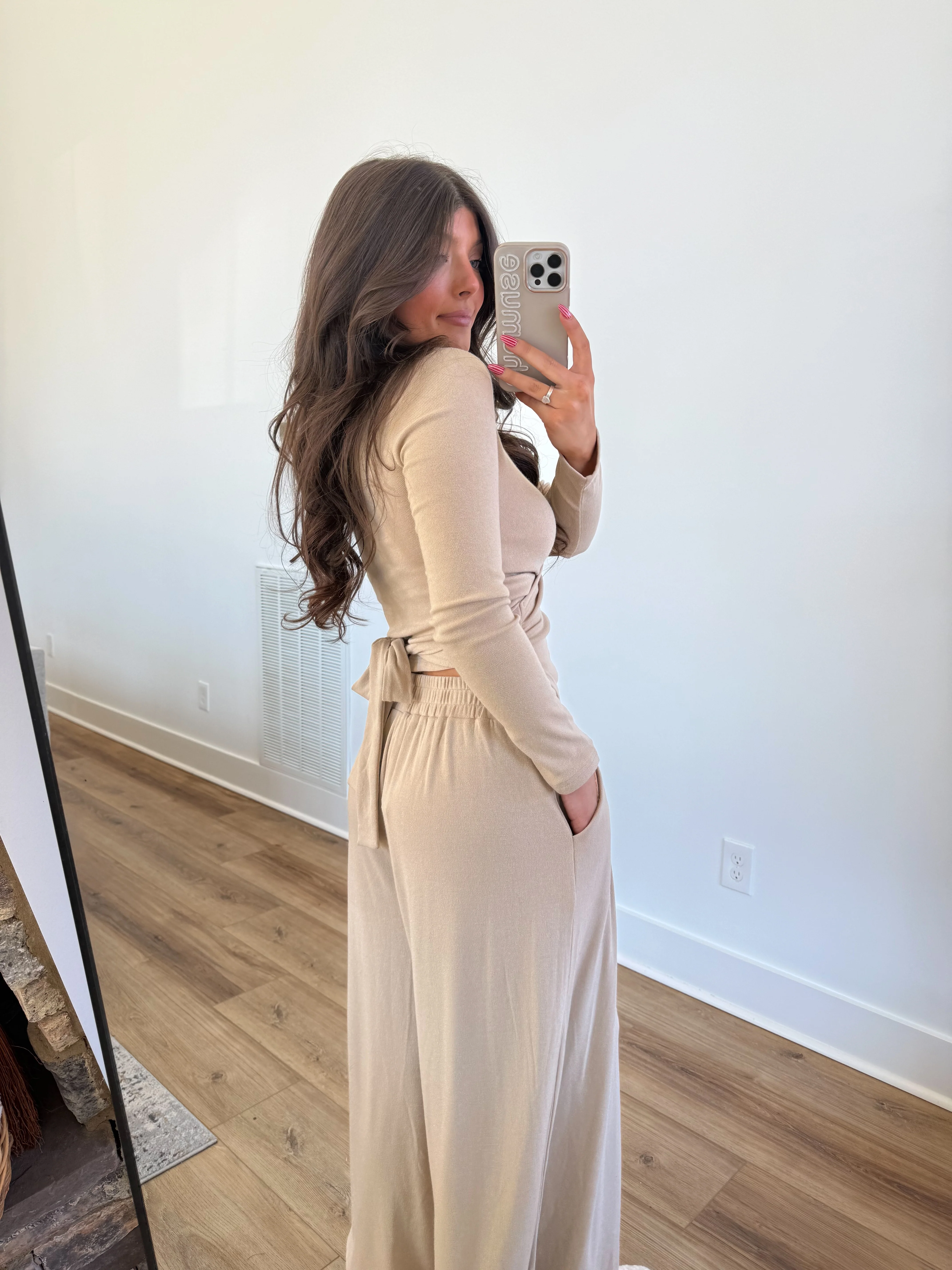 Wrap Lounge Set - Image 2