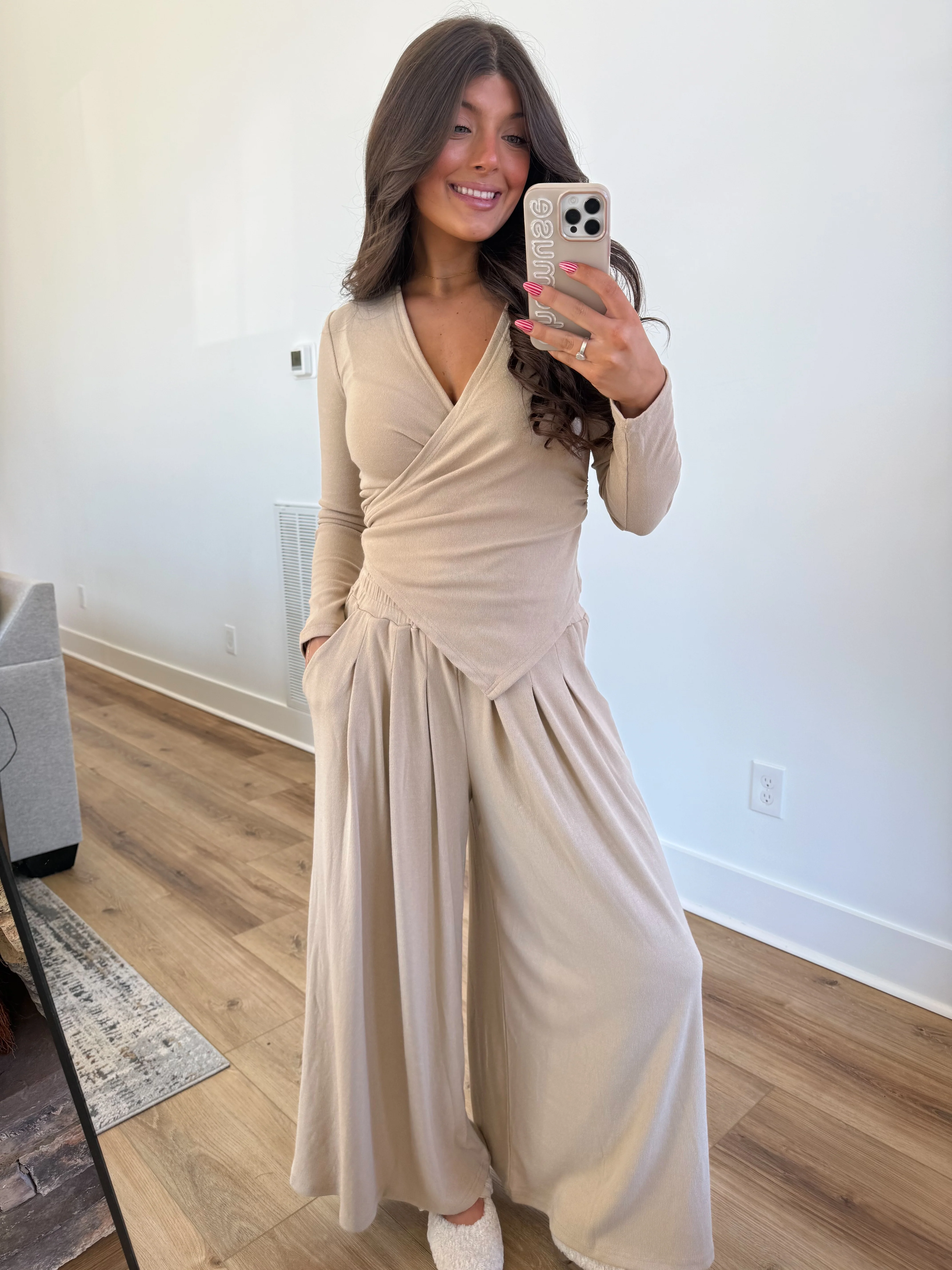 Wrap Lounge Set - Image 3